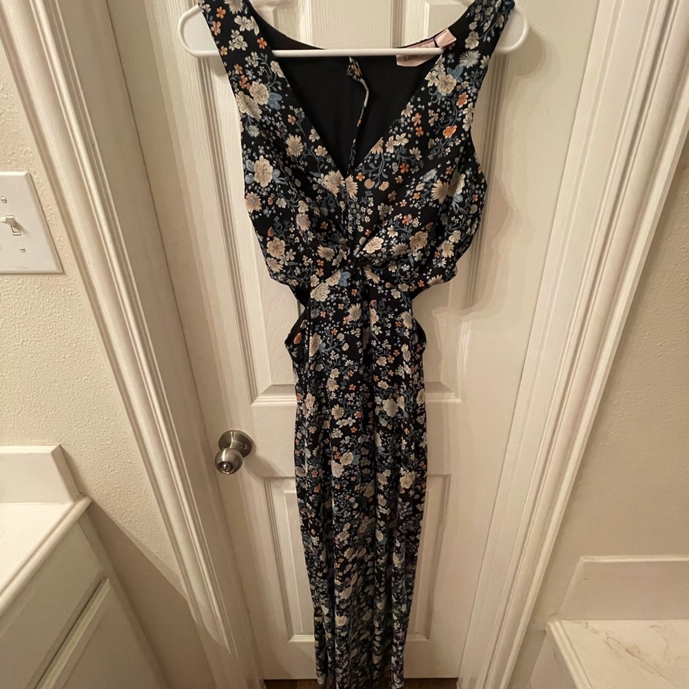 Cut out maxi dress